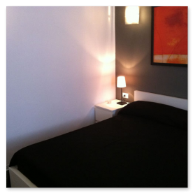 La stanza Grey Room Almi Rooms Bed and Breakfast Roma